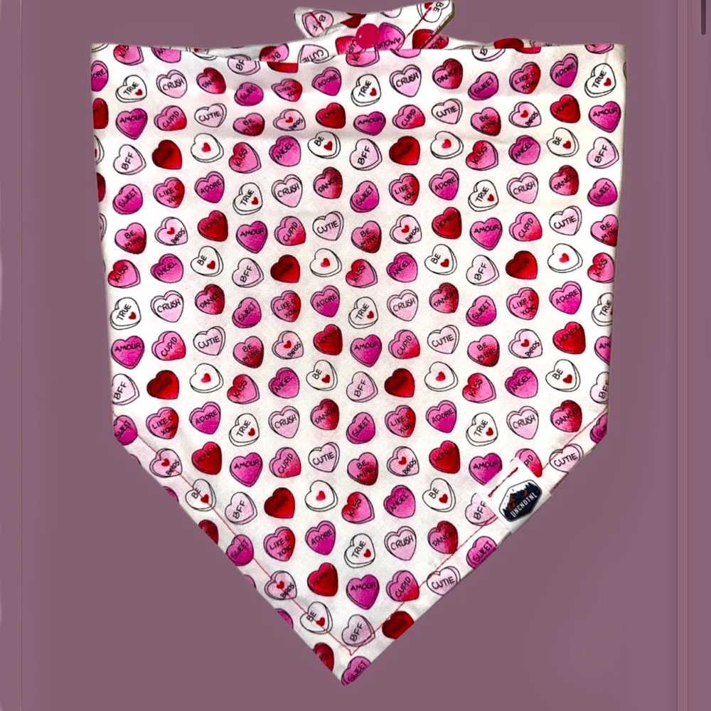 🐶🐱🦊Handmade Valentine Bandana Scarf for Dogs Cats and Pet White Pink Heart ♥️